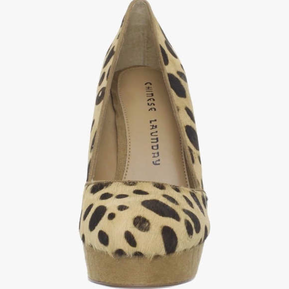 CHINESE LAUNDRY LEOPARD ANIMAL PRINT WAVE LENGTH PUMP HEELS Y2K 90’s ANTHRO FP - Picture 2 of 10